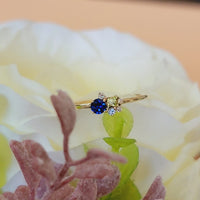 14k Gold Cluster Diamond and Gemstones Ring