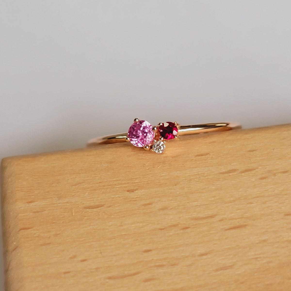 Pink Sapphire Cluster Ring, 14k Gemstone ring, Multi stone ring, 14k Solid Gold Pink Sapphire And Diamond Ring, Dainty Ring, Pink Ring