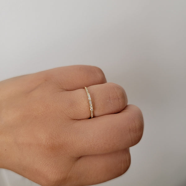 Diamond Ring, baguette and Round diamond Band, 14k Gold Dainty Diamond ring, Minimalist  Ring, Thin Gold Diamond Stacking Ring, 14K White,