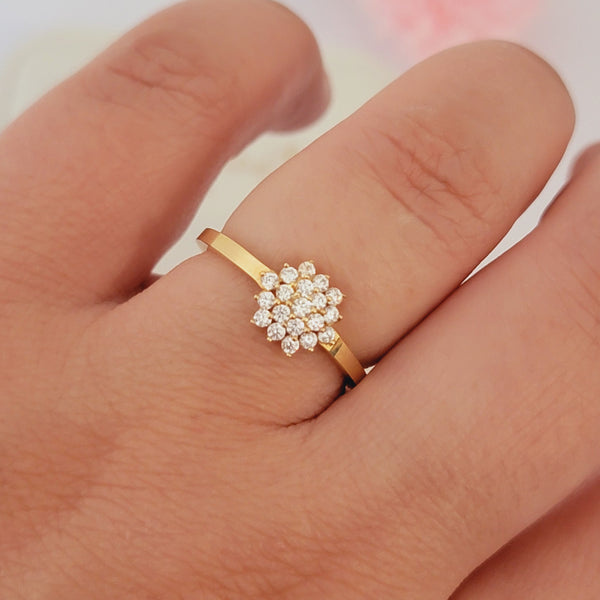 14kSolid Gold Natural Diamond 0.20Ct Minimalist Stackable Ring, Dainty Multi Stone Bridal Ring, Minimalist Diamond Flower, Anniversary Gift