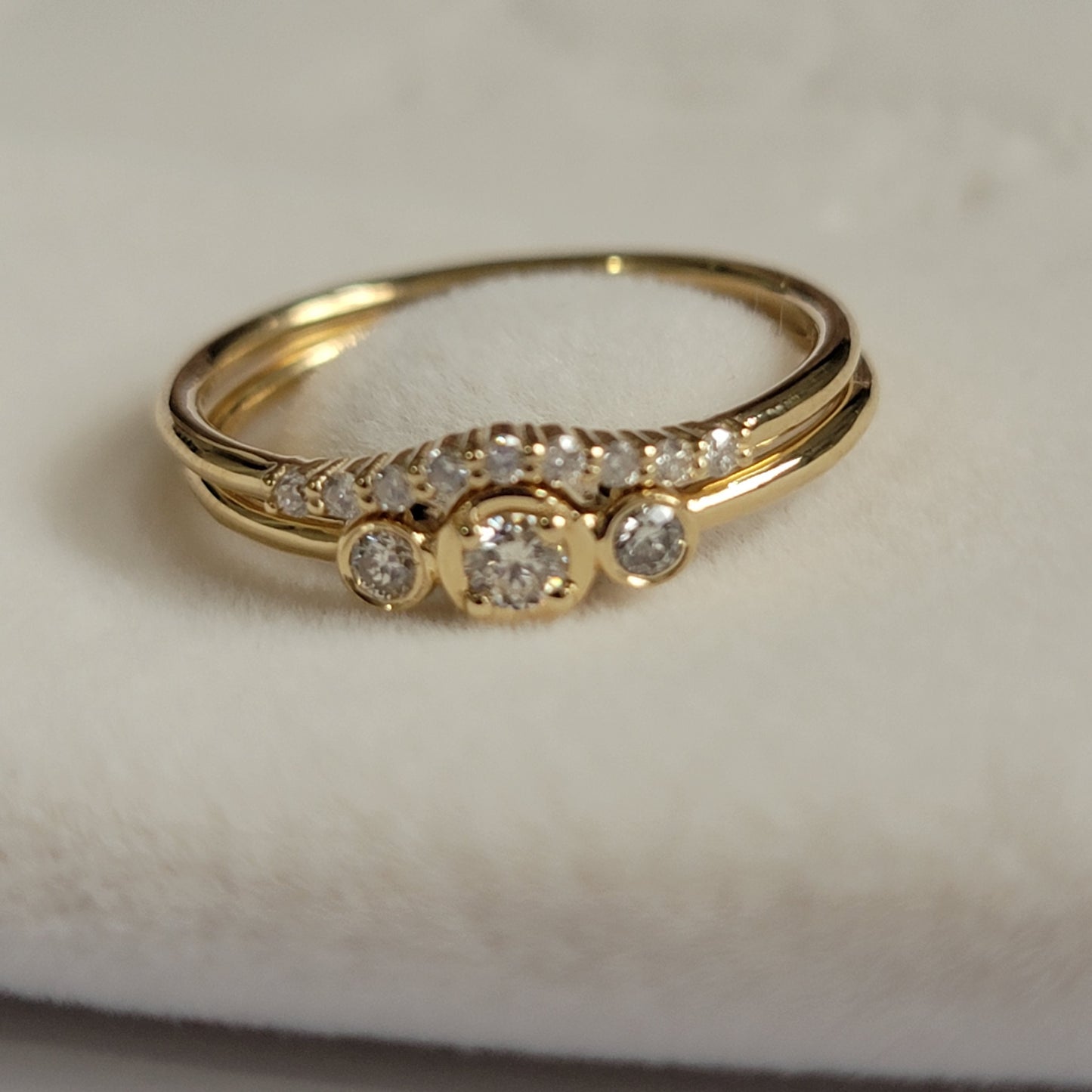 Dainty Diamond Engagement Ring Set