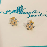 Snowflake Earrings, Diamond Earrings, Gold Snowflake Stud Earrings, Diamond Earrings For Women, Snowflake Studs, Diamond Gift For Woman