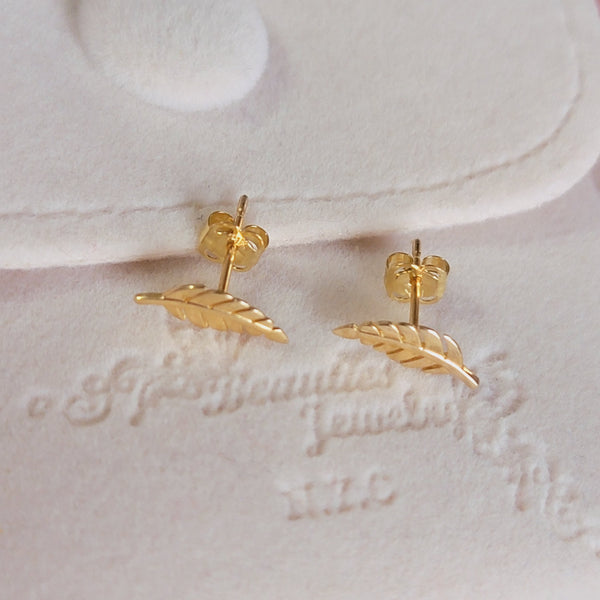 Leaf Earrings, Gold Stud Earrings, Gold Leaf Earrings, Dainty Earrings, Minimalist Earrings, Gift for Her, Small Leaf Earrings