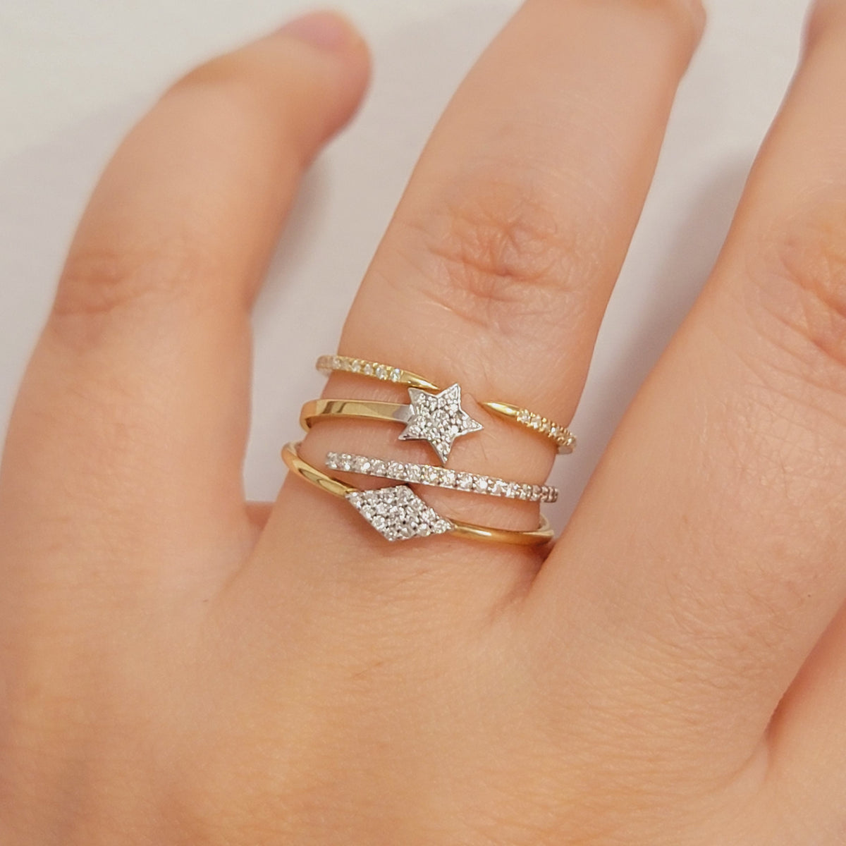 Diamond Star Ring, 14k Diamond Starburst Ring for Women, Dainty Pave Diamond Ring, Minimalist Celestial Ring, Spiral Diamond ring, 14k White